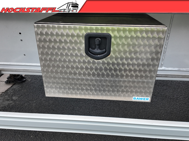 RD23051_027124_MENCI_SL105REXL_11