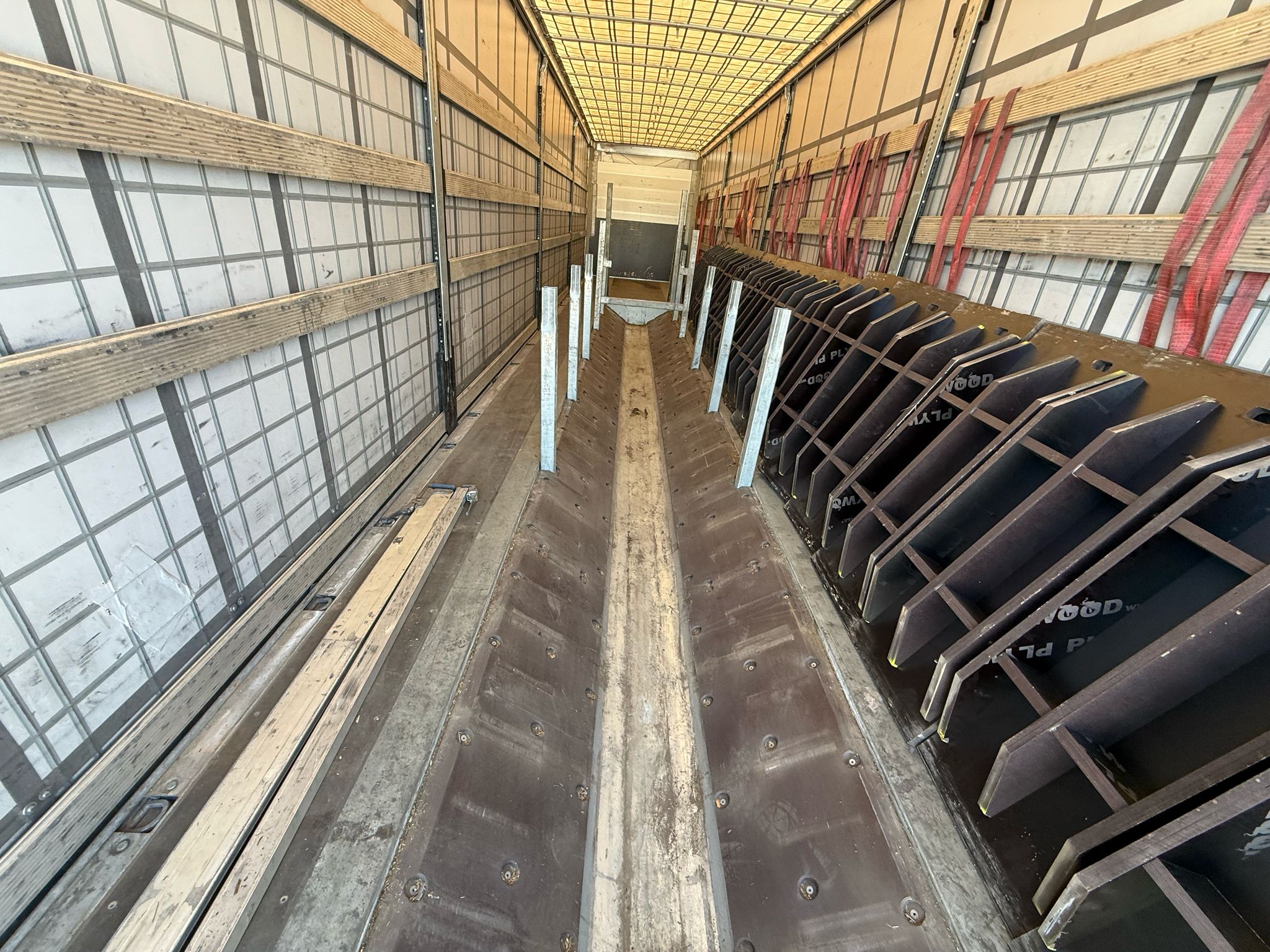 WhatsApp_Image_2025-04-30_at_13.07.08__1_