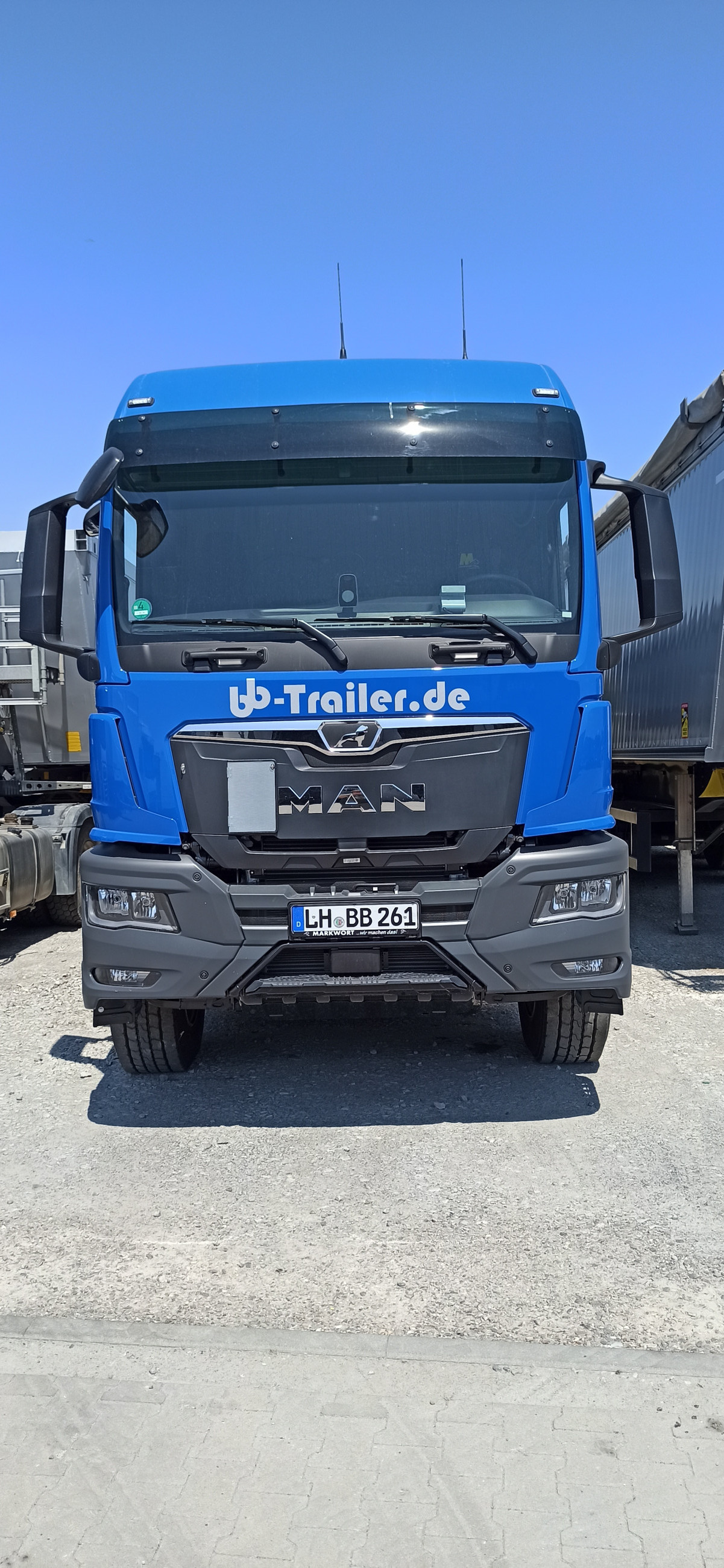 MAN_18.470_4x4H_BL_SA_FZG-NR_1047_2
