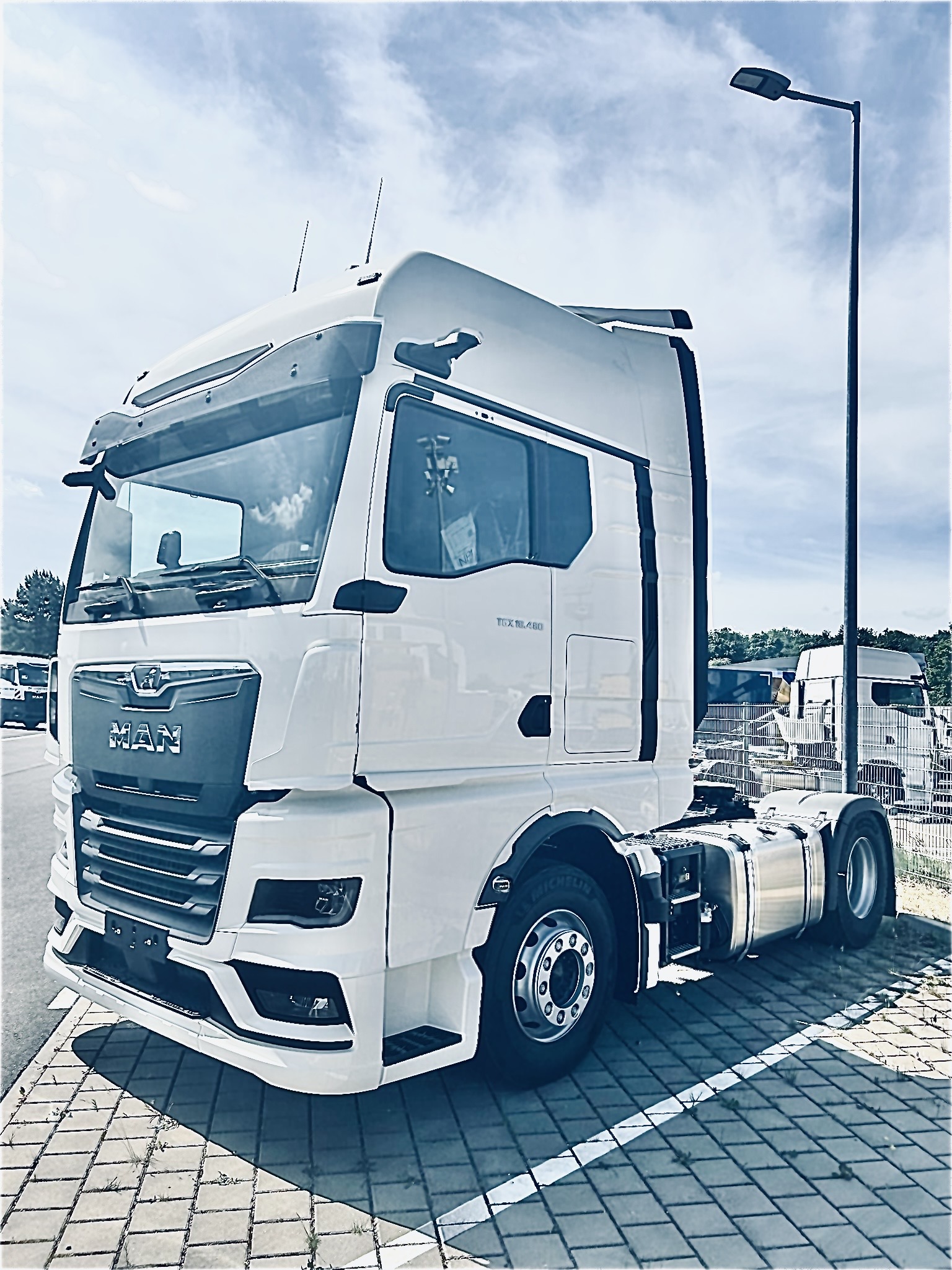 Arndt Heavy, SZM MAN TGX 480, bei entsprechender Bonität Abrechnung über DKV ohne Kaution möglich