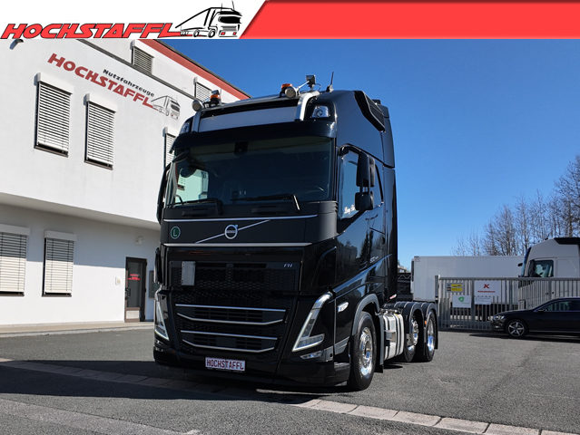 R240018_VOLVO_FH_500_1