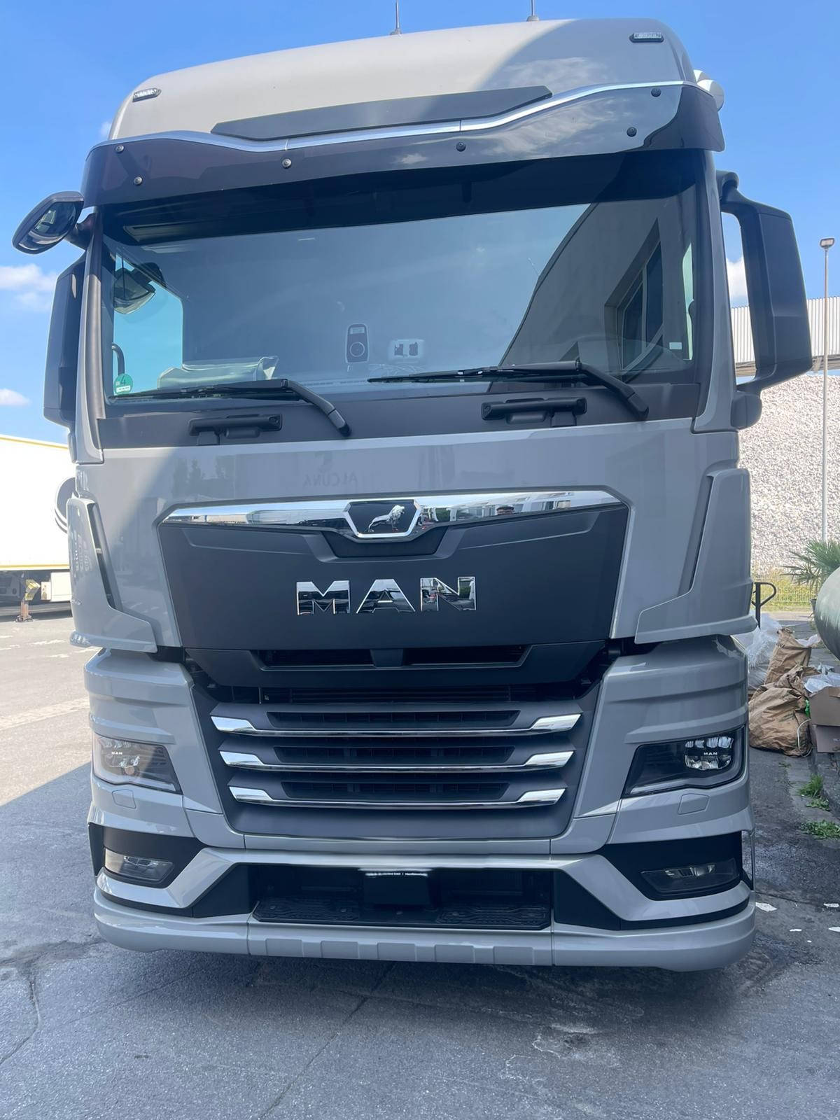 MAN TGX 18.480 4×2 BL SA