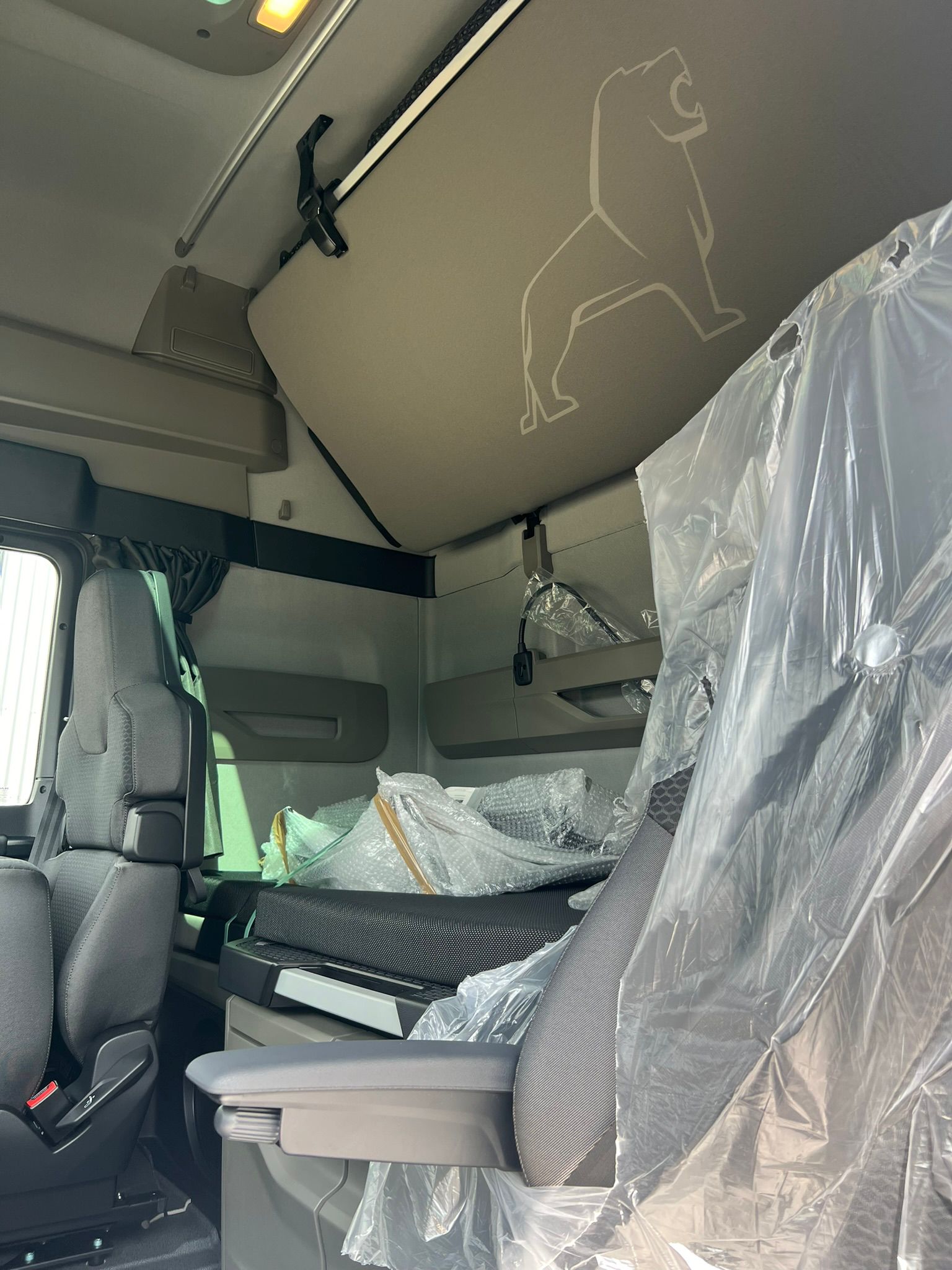 d6d3174a-44c5-424e-9395-16d71f8637ee