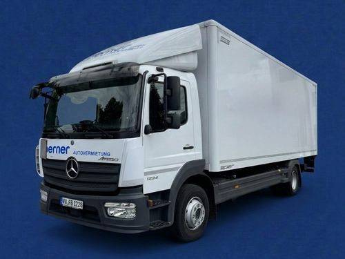 MB 12t. Koffer mit LBW.